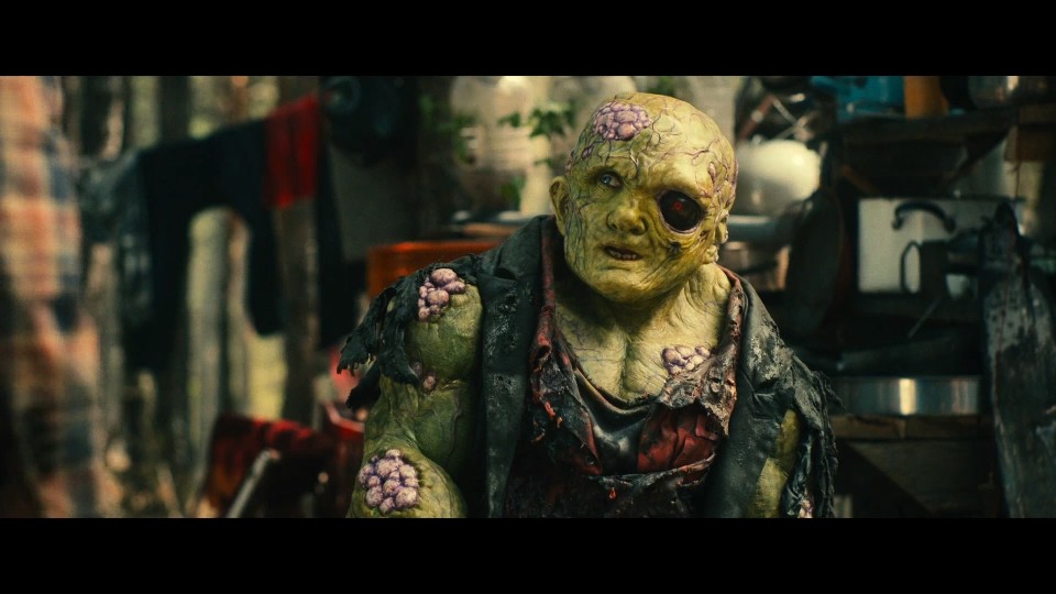 The.Toxic.Avenger.2023.BluRay.1080p.iPad.AAC.2.0.x264-CHDPAD.mp4_20251031_001736.559.jpg
