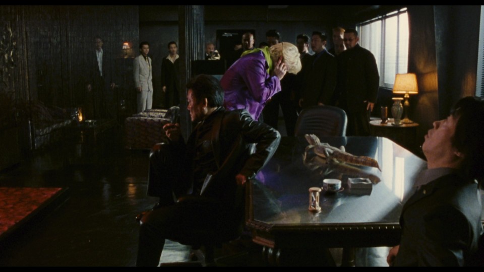 Ichi.the.Killer.2001.Bluray.1080p.Remux.AVC.DTS-HD.MA-5.1-CHD.mkv_20251231_184638.068.jpg